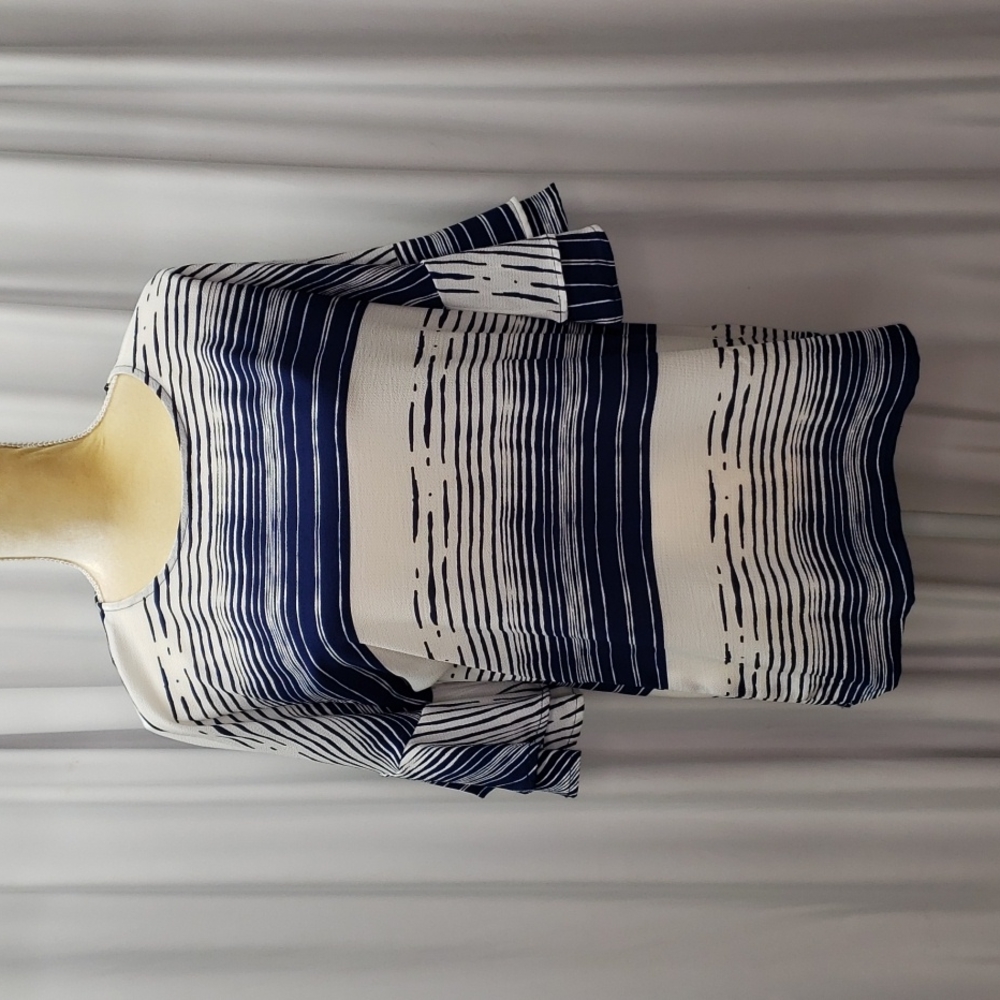 New direction blouse size small